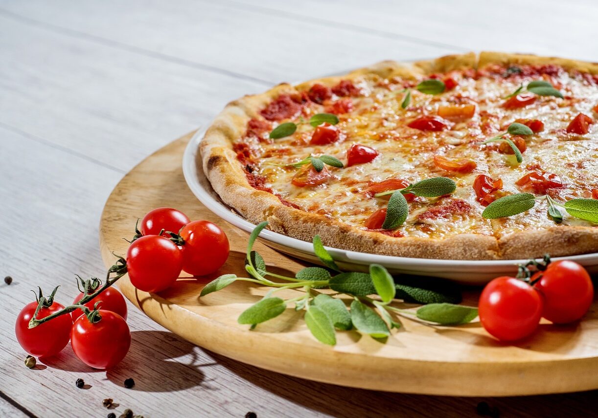 pizza, plate, food-3010062.jpg